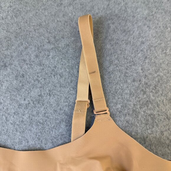 Knix by Knixwear Womens Size 1 - 32A / 32B Seamless Bra Nude Adjustable Wireless - Picture 4 of 11